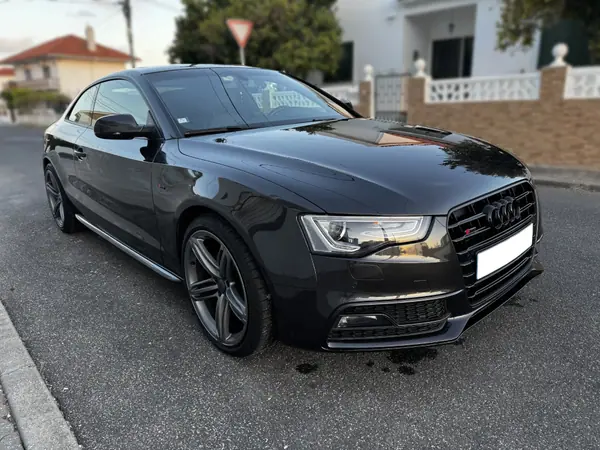 Audi A5 2013 - 21500 EUR, 246000 km - AUTO.MOTO.pt - 246000km - foto 7 de 15