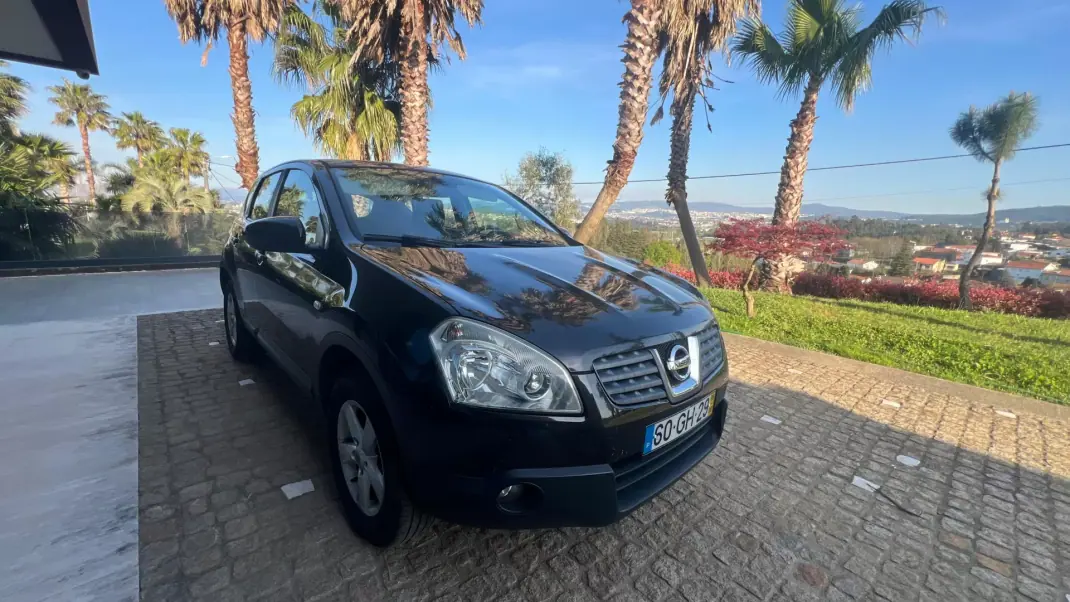 Nissan Qashqai 2008 - 5900 EUR, 305000 km - AUTO.MOTO.pt - 305000km - foto 1 de 11