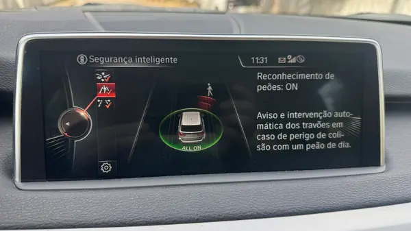 BMW X5 2016 - 21000 EUR, 230000 km - AUTO.MOTO.pt - 230000km - foto 18 de 23