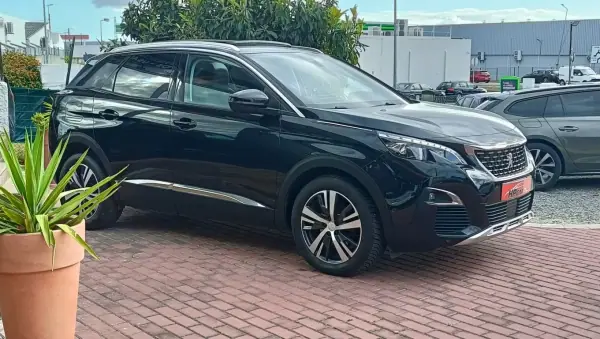 Peugeot 3008 2018 - 20990 EUR, 105000 km - AUTO.MOTO.pt - 105000km - foto 29 de 47