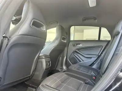 Mercedes-Benz CLA 220 2015 - 18990 EUR, 171500 km - 171500km - foto 29 de 31