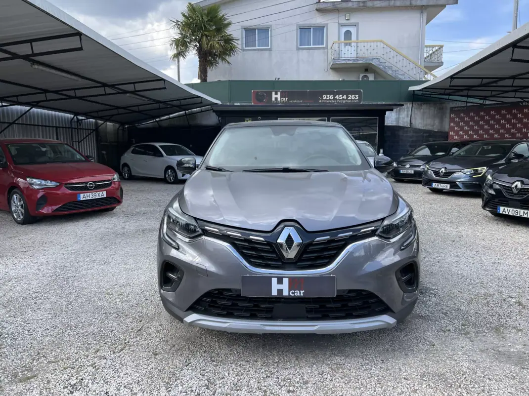 Renault Captur 2023 - 17399 EUR, 88500 km - AUTO.MOTO.pt - 88500km - foto 1 de 16
