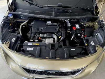 Peugeot 3008 2017 - 18500 EUR, 155000 km - AUTO.MOTO.pt - 155000km - foto 111 de 112