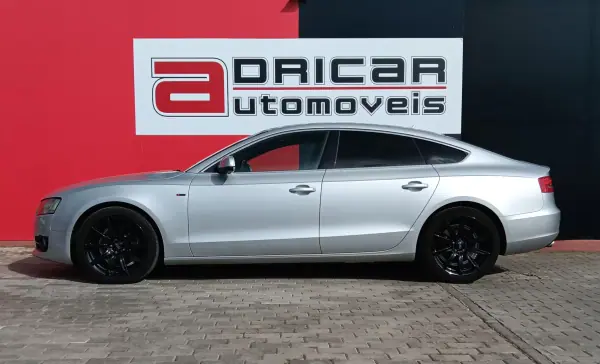 Audi A5 Sportback 2011 - 17500 EUR, 120459 km - AUTO.MOTO.pt - 120459km - foto 6 de 31