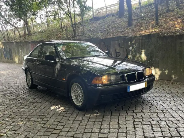 BMW 323 1998 - 19900 EUR, 160000 km - AUTO.MOTO.pt - 160000km - foto 61 de 68
