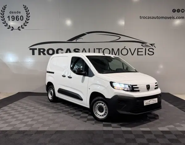 Peugeot 2025 - 20900 EUR, 14800 km - AUTO.MOTO.pt - 14800km - foto 4 de 51