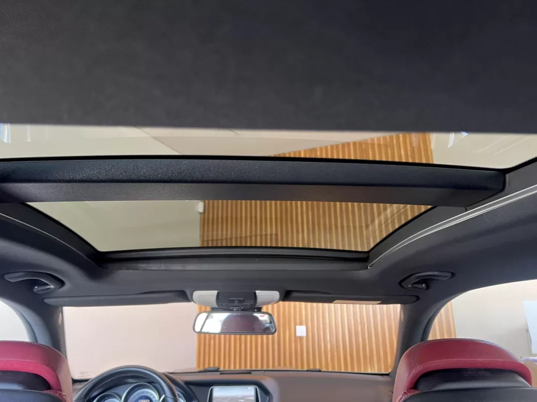 Mercedes-Benz E 220 2015 - 24999 EUR, 161900 km - AUTO.MOTO.pt - 161900km - foto 86 de 135