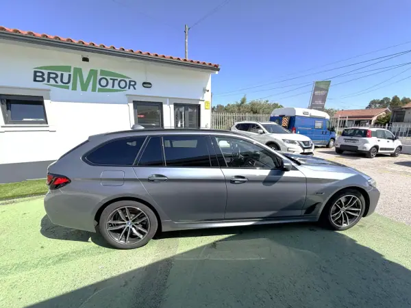 BMW 530 2022 - 35900 EUR, 82233 km - AUTO.MOTO.pt - 82233km - foto 5 de 20