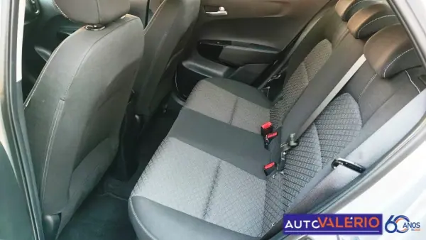Kia Picanto 2025 - 15950 EUR, 28390 km - AUTO.MOTO.pt - 28390km - foto 30 de 32