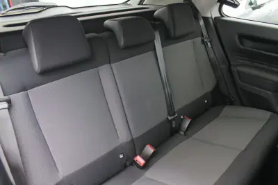 Citroën C4 Cactus 2015 - 11500 EUR, 172000 km - AUTO.MOTO.pt - 172000km - foto 9 de 13