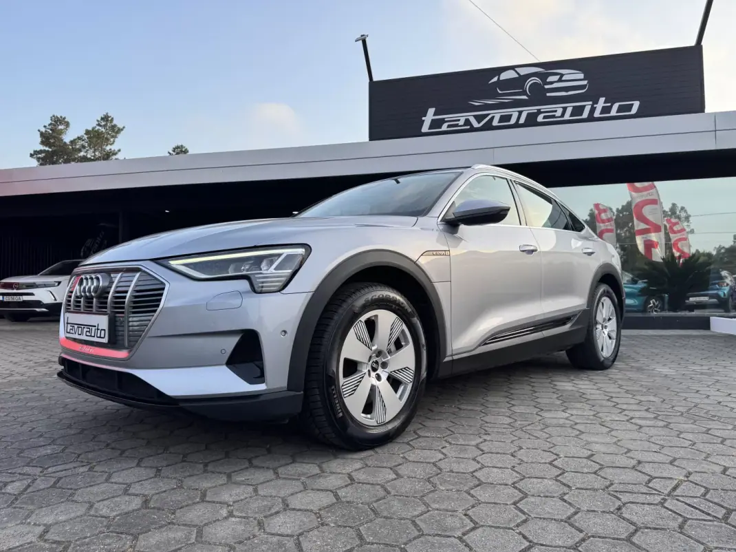Audi e-tron Sportback 2020 - 28900 EUR, 102000 km - AUTO.MOTO.pt - 102000km - foto 24 de 54