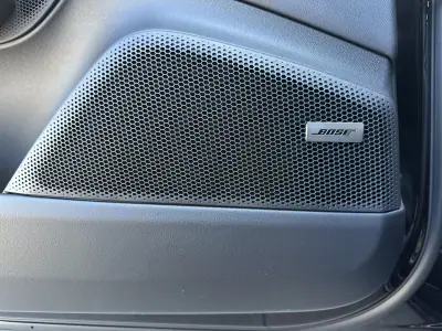Porsche Macan 2025 - 127000 EUR, 12000 km - AUTO.MOTO.pt - 12000km - foto 49 de 80