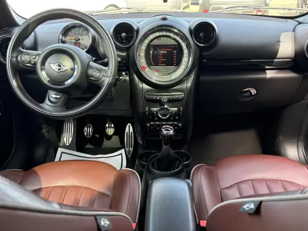 MINI Paceman 2013 - 14900 EUR, 150300 km - AUTO.MOTO.pt - 150300km - foto 5 de 10