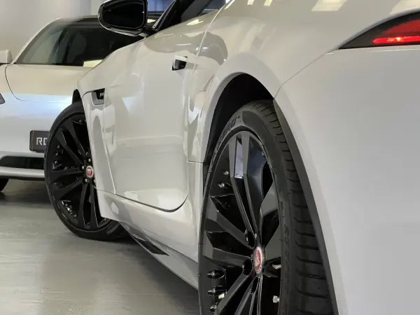 Jaguar F-Type 2019 - 47990 EUR, 45000 km - AUTO.MOTO.pt - 45000km - foto 35 de 47