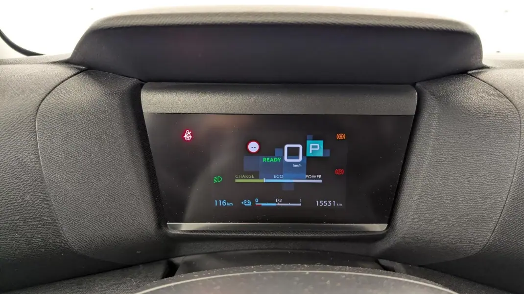 Citroën e-C4 2022 - 18990 EUR, 16000 km - AUTO.MOTO.pt - 16000km - foto 15 de 15