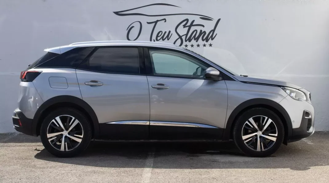 Peugeot 3008 2018 - 17990 EUR, 166000 km - AUTO.MOTO.pt - 166000km - foto 4 de 49