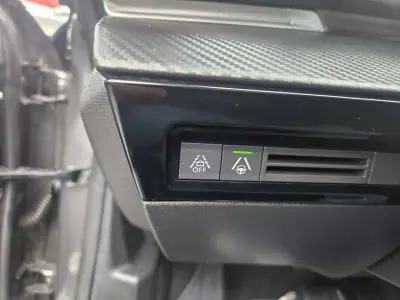 Peugeot 508 SW 2021 - 21500 EUR, 100130 km - AUTO.MOTO.pt - 100130km - foto 42 de 77
