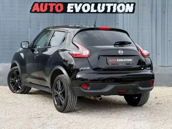 Nissan Juke 2016 — photo 3 of 36
