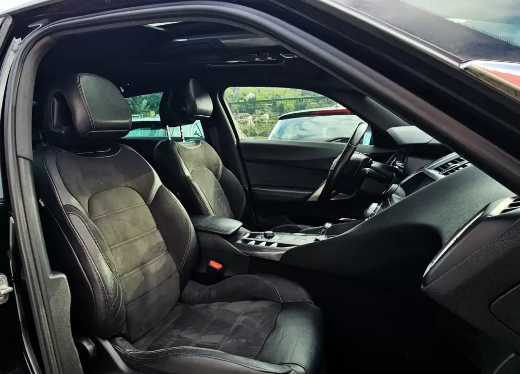 Citroën DS5 2014 - 13999 EUR, 160000 km - AUTO.MOTO.pt - 160000km - foto 12 de 29