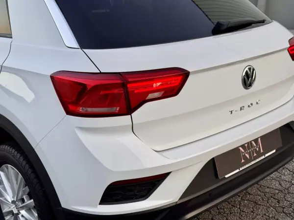 Volkswagen T-Roc 2020 - 23500 EUR, 88000 km - AUTO.MOTO.pt - 88000km - foto 12 de 27