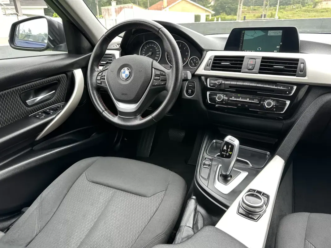BMW 316 2017 - 16000 EUR, 280000 km - 280000km - foto 26 de 56