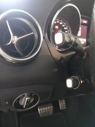 Mercedes-Benz GLA 220 2018 - 27500 EUR, 105000 km - AUTO.MOTO.pt - 105000km - foto 35 de 39