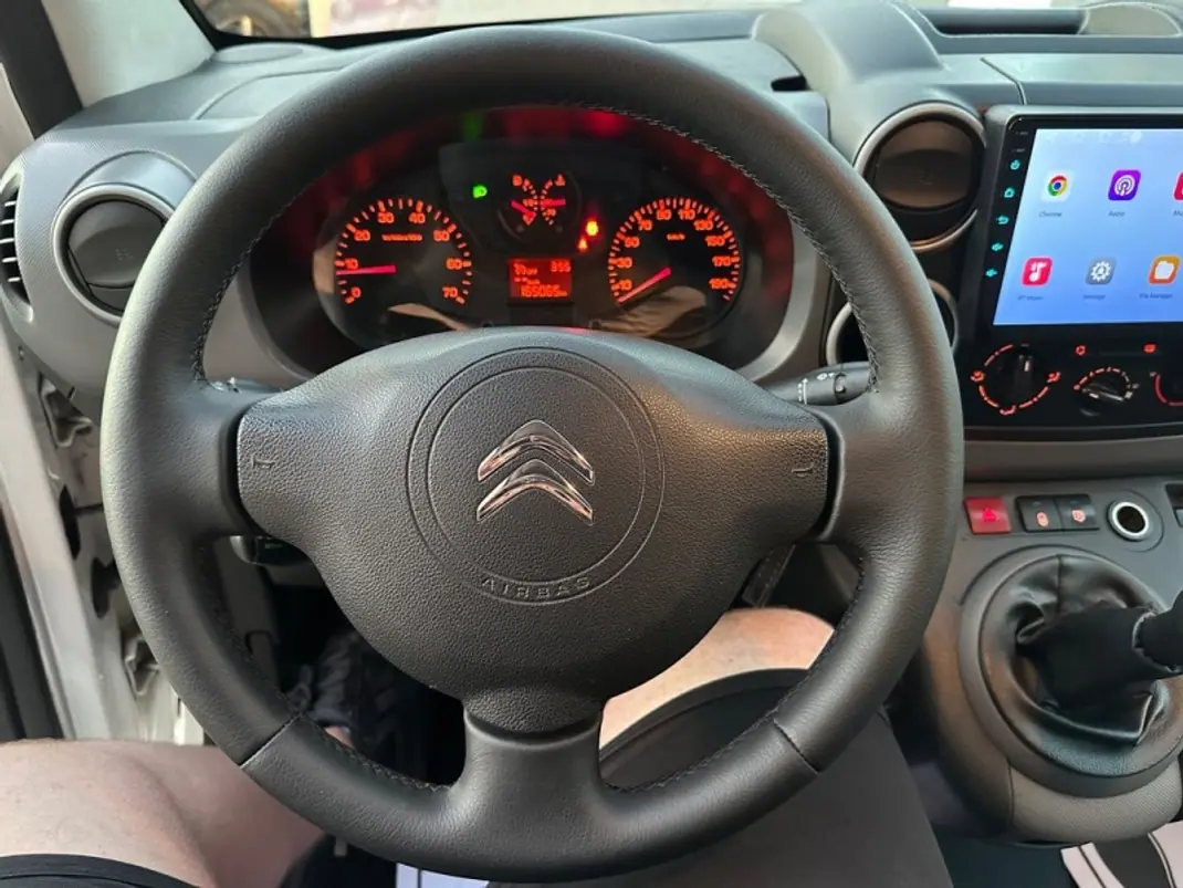 Citroën 1.6 HDI IVA Dedutível 2016 - 11500 EUR, 175000 km - AUTO.MOTO.pt - 175000km - foto 23 de 39