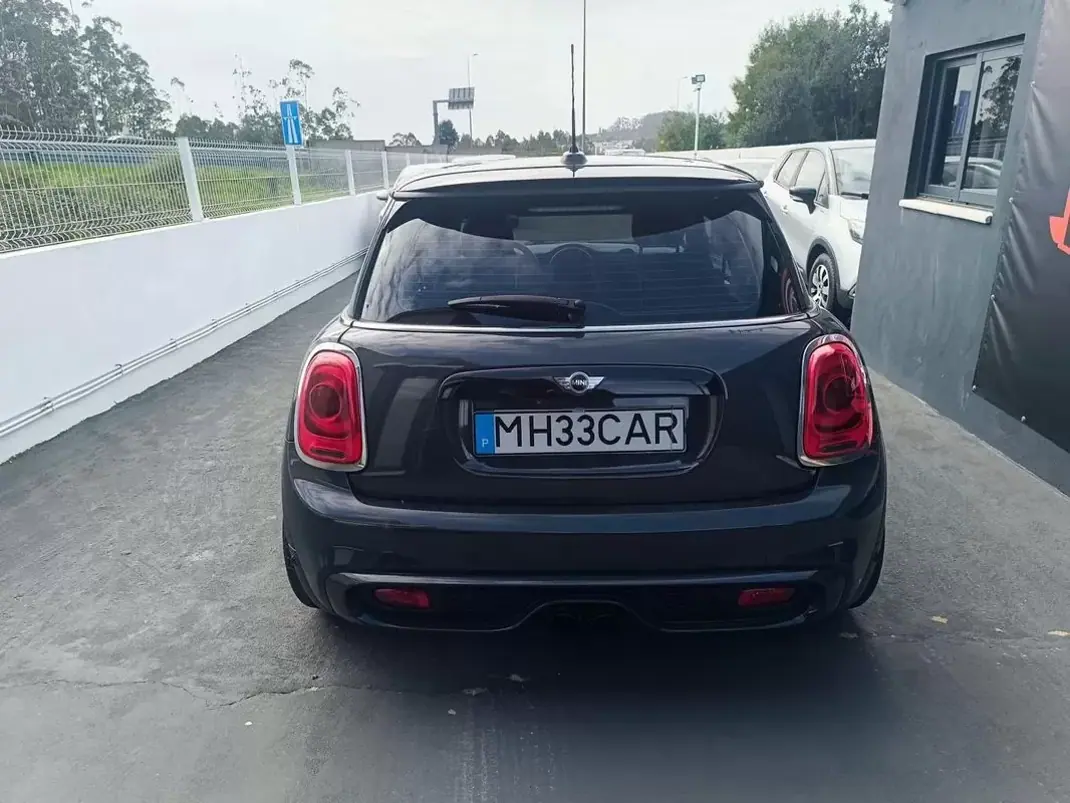 MINI 3 Portas 2016 - 16000 EUR, 232000 km - AUTO.MOTO.pt - 232000km - foto 9 de 46