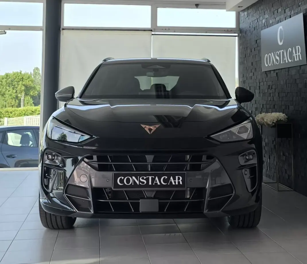 Cupra Terramar 2026 - 46750 EUR, 137 km - AUTO.MOTO.pt - 137km - foto 2 de 42