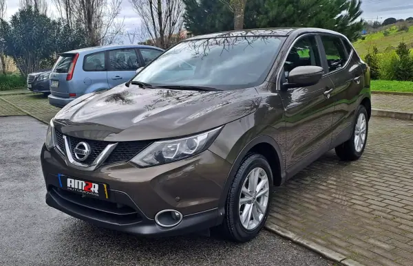 Nissan Qashqai 2015 - 13000 EUR, 125000 km - AUTO.MOTO.pt - 125000km - foto 3 de 22