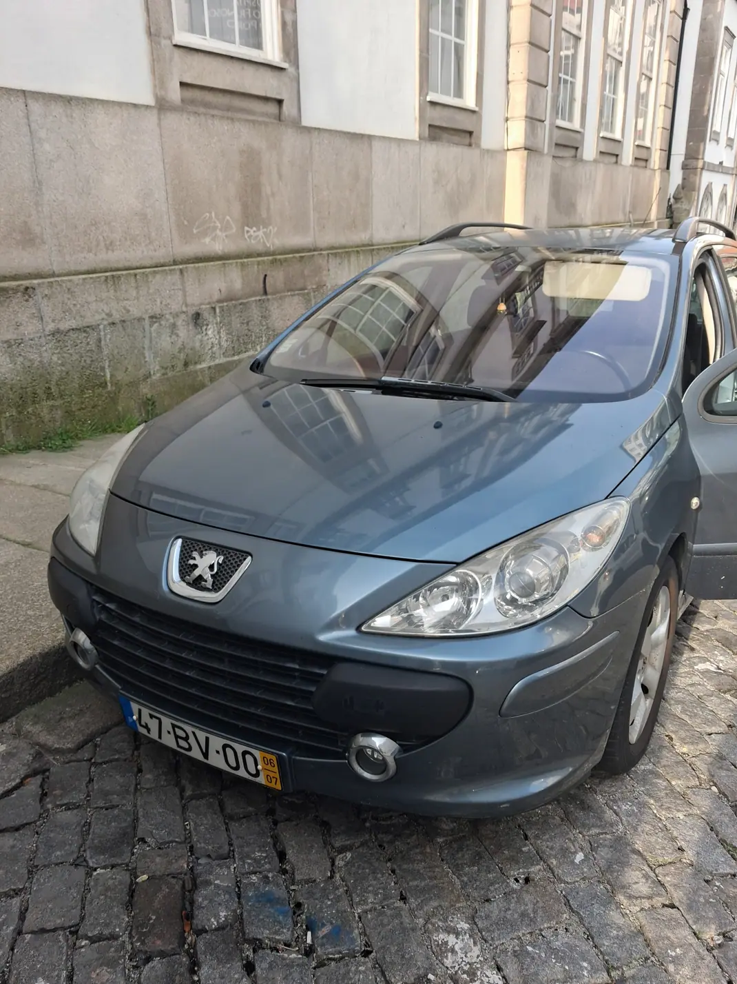 Peugeot 307 Break 2026 - 1850 EUR, 245687 km - AUTO.MOTO.pt - 245687km - foto 2 de 2