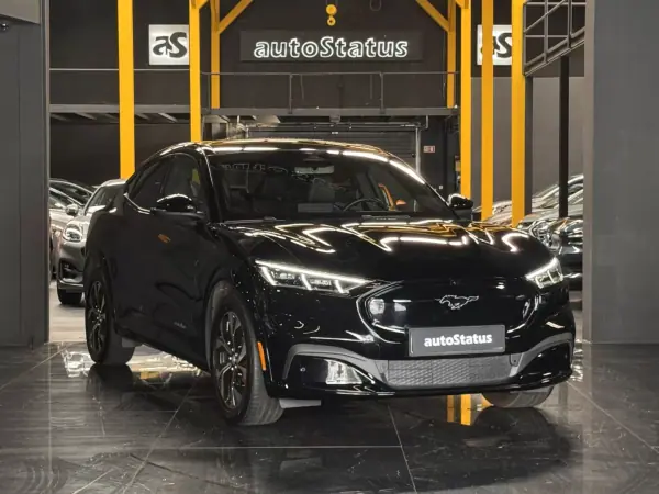 Ford Mustang Mach-E Premium  2024 Electric