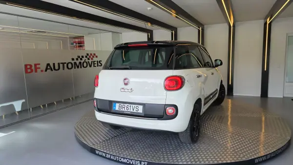 Fiat 500L 2013 - 7900 EUR, 153161 km - AUTO.MOTO.pt - 153161km - foto 18 de 55