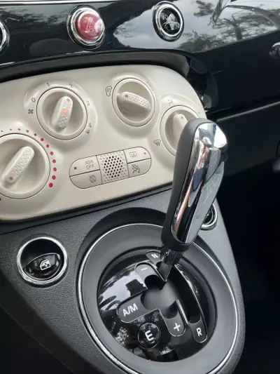 Fiat 500 2018 - 13500 EUR, 40000 km - AUTO.MOTO.pt - 40000km - foto 57 de 78