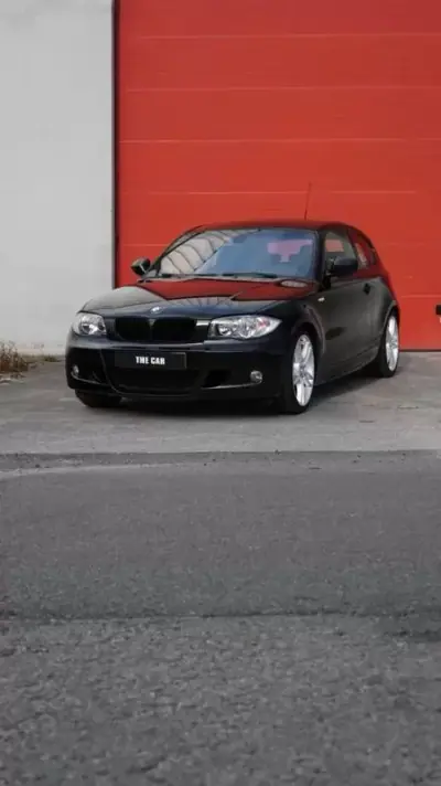 BMW 118 2010 - 10999 EUR, 225592 km - 225592km - foto 8 de 13