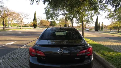 Opel Astra 2013 - 9800 EUR, 99000 km - 99000km - foto 5 de 16