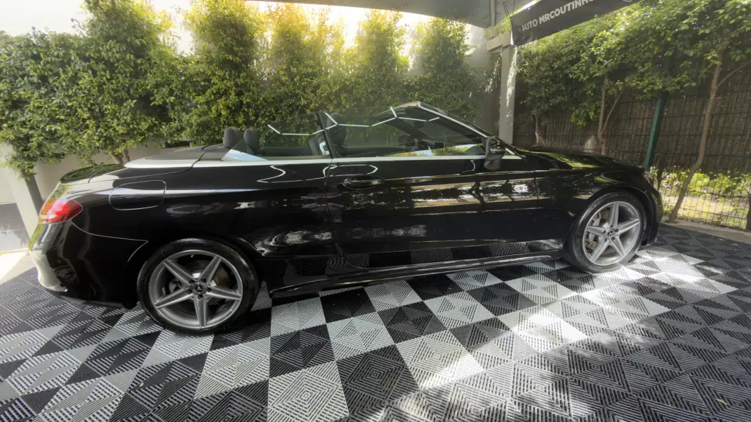 Mercedes-Benz C 180 2018 - 31500 EUR, 111500 km - AUTO.MOTO.pt - 111500km - foto 9 de 29
