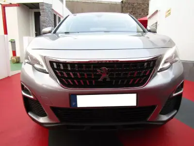 Peugeot 3008 2018 - 15849 EUR, 208020 km - foto 4 de 20