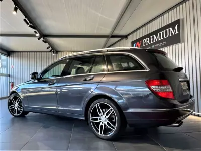 Mercedes-Benz C 220 2008 - 13990 EUR, 231000 km - AUTO.MOTO.pt - 231000km - foto 13 de 42