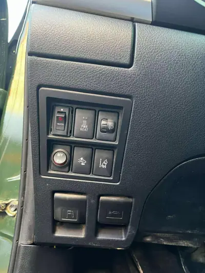 Toyota HILUX 2.4 D-4D 4x4 Extra Cab Comfort 2018 - 36900 EUR, 141545 km - AUTO.MOTO.pt - 141545km - foto 13 de 17