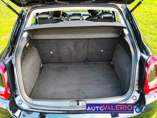 Fiat 500X 2021 - 16950 EUR, 76516 km - AUTO.MOTO.pt - 76516km - foto 35 de 40