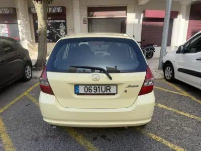 Honda Jazz 2003 - 3900 EUR, 176000 km - 176000km - foto 11 de 26