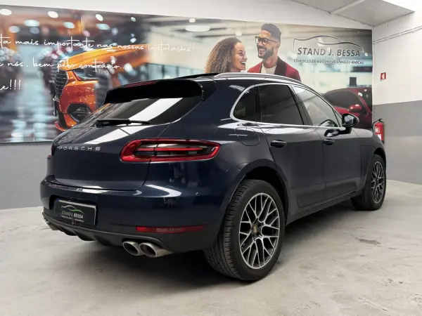Porsche Macan 2015 - 34990 EUR, 200000 km - 200000km - foto 6 de 19