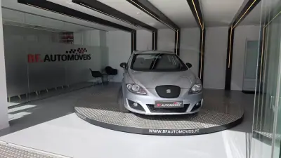 SEAT Leon 2011 - 8900 EUR, 188295 km - AUTO.MOTO.pt - 188295km - foto 11 de 52