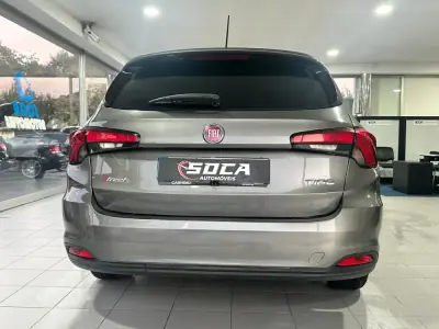 Fiat Tipo Station Wagon 2020 - 13490 EUR, 62200 km - 62200km - foto 6 de 25