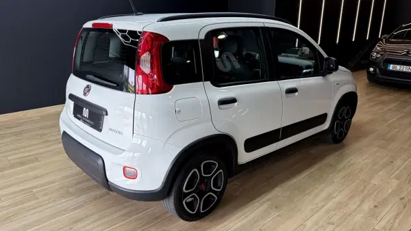 Fiat Panda 2022 - 8470 EUR, 77000 km - AUTO.MOTO.pt - 77000km - foto 9 de 33