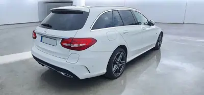 Mercedes-Benz C 300e 2020 - 31900 EUR, 130255 km - AUTO.MOTO.pt - 130255km - foto 5 de 9