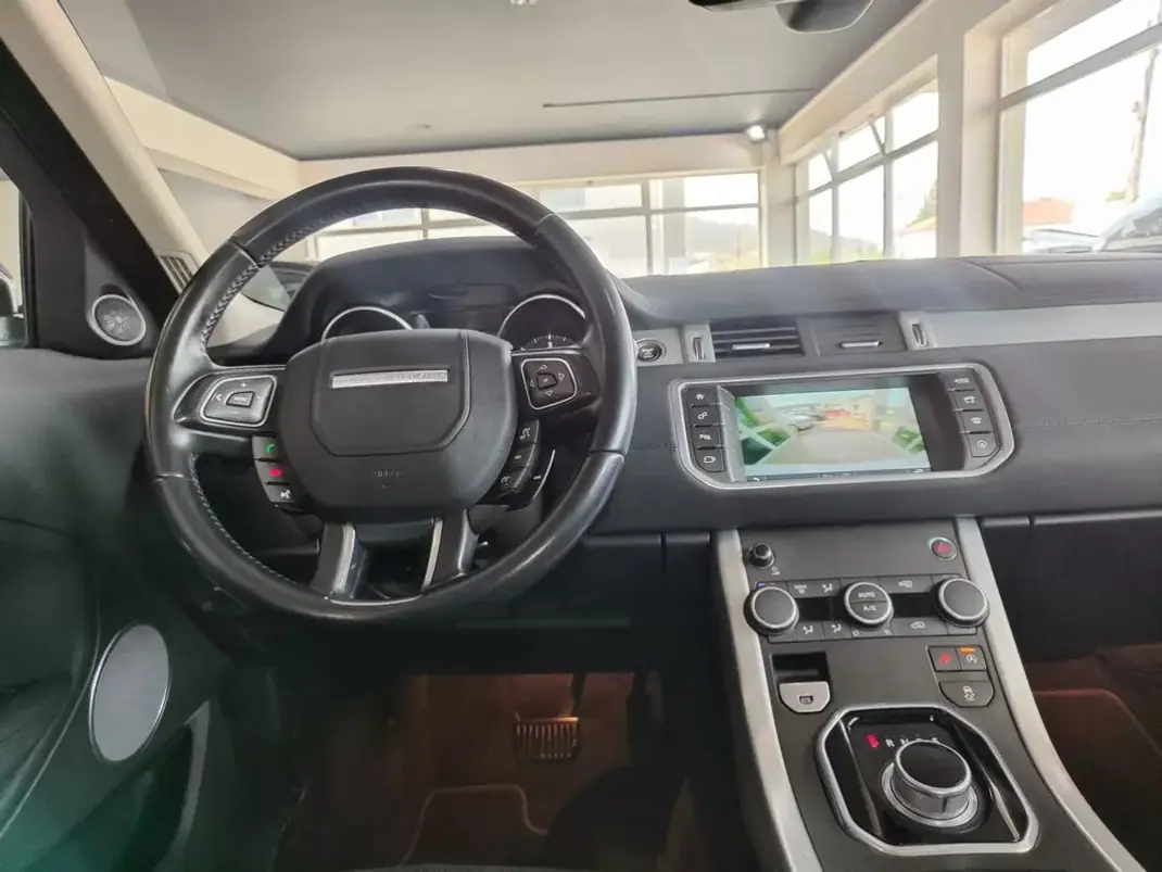 Land Rover Range Rover Evoque 2016 - 22750 EUR, 86400 km - AUTO.MOTO.pt - 86400km - foto 35 de 35