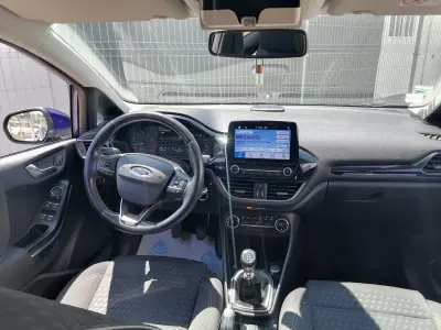 Ford Fiesta 2017 - 13000 EUR, 94020 km - AUTO.MOTO.pt - 94020km - foto 7 de 18
