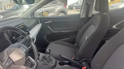 SEAT Ibiza 2024 - 15490 EUR, 38000 km - AUTO.MOTO.pt - 38000km - foto 21 de 23